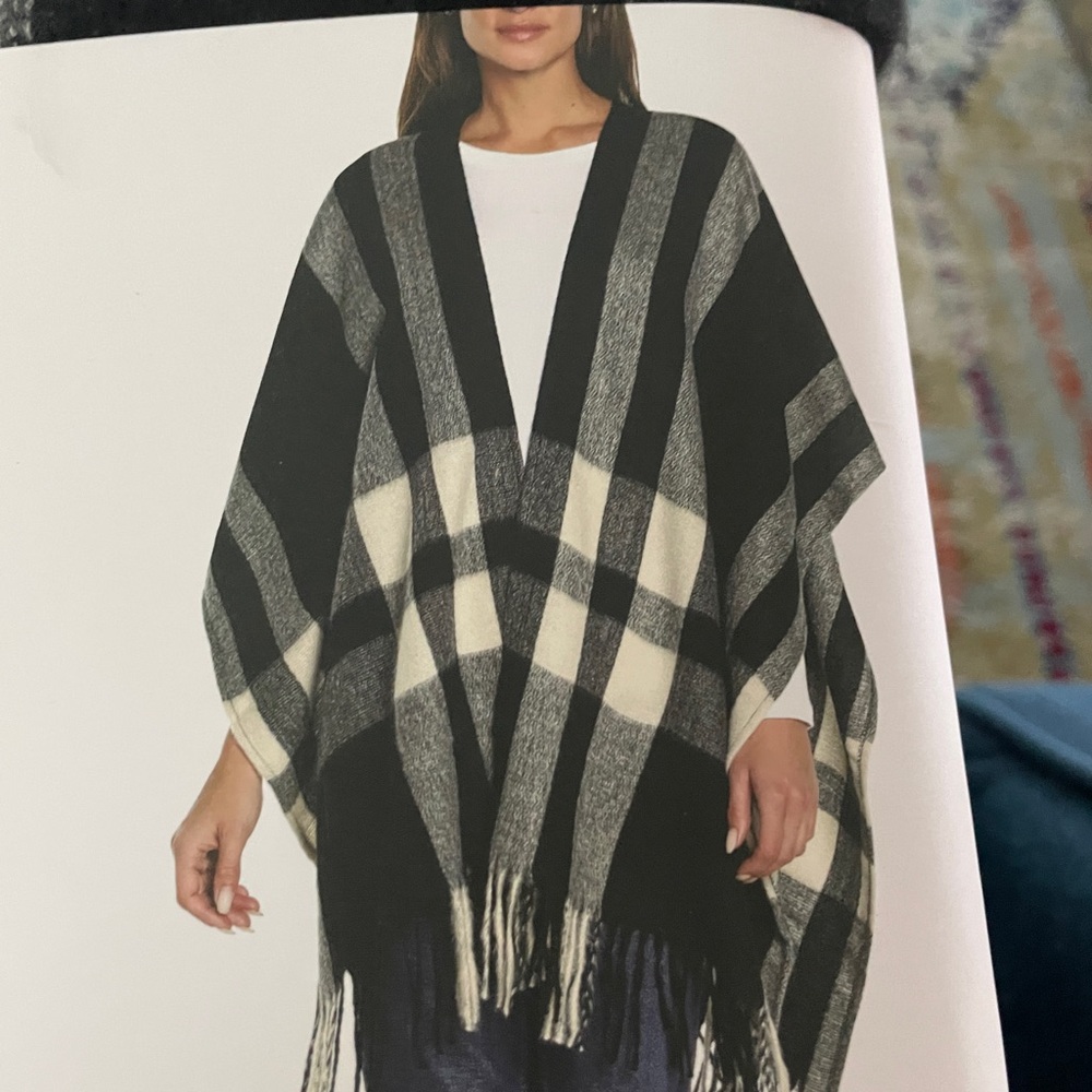 Three Dots Black and Gray Cashmere Blend Wrap